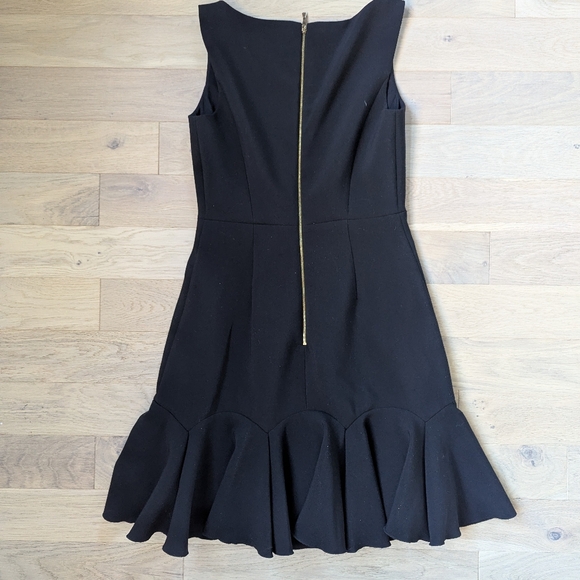 Kate Spade Crepe Flounce Dress Size 6 Black - Picture 4 of 6